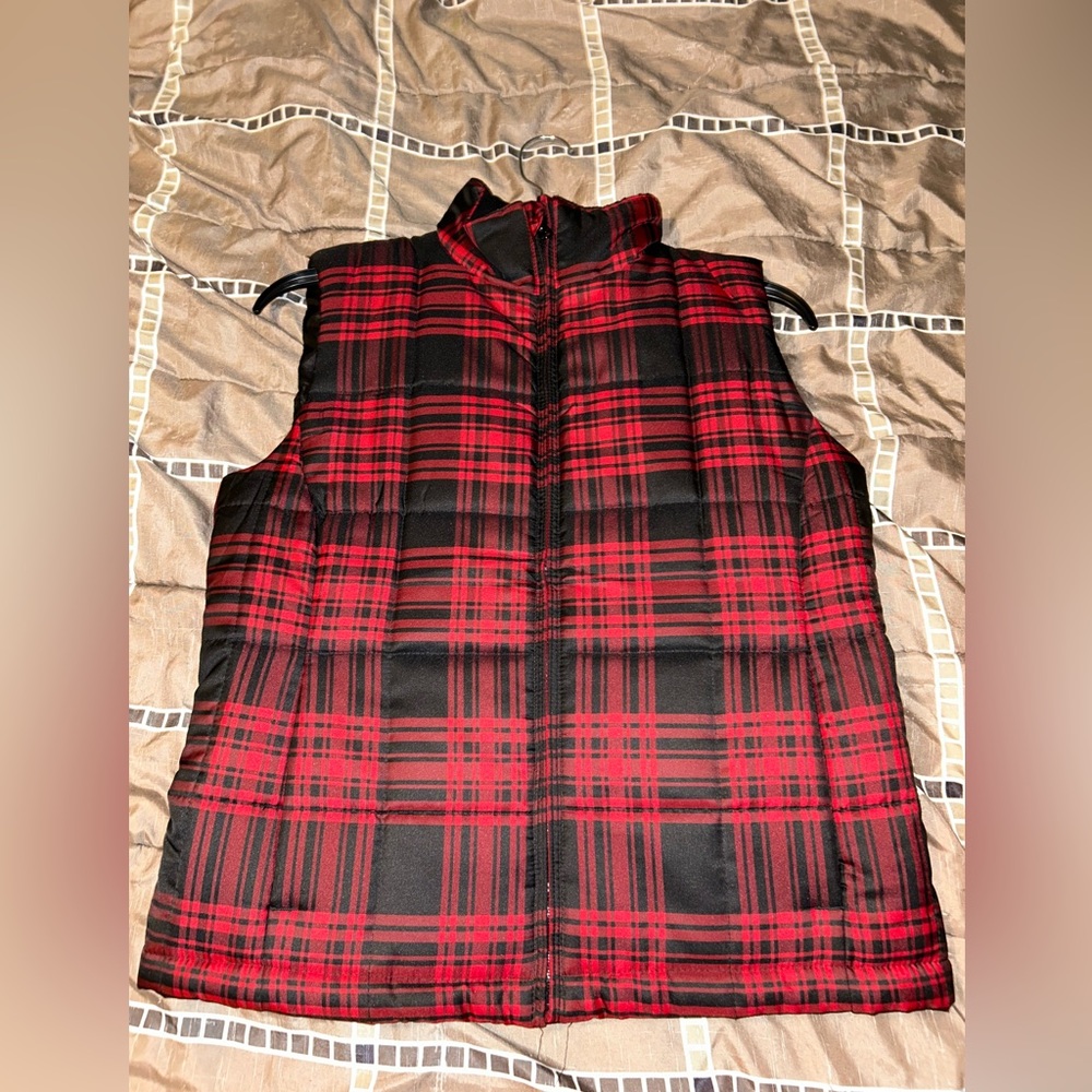 American Living puffer vest